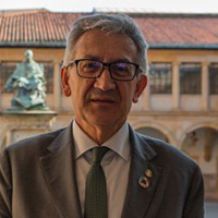  Santiago García Granda | Rector de la Universidad de Oviedo